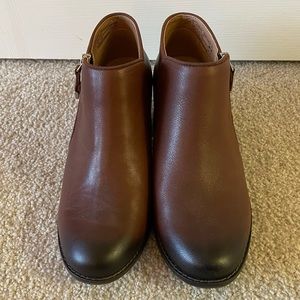 Vionic Joy Jolene Ankle Boot